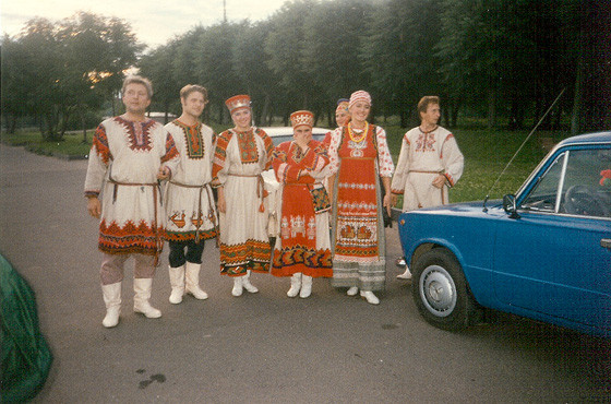 Un gruppo folkloristico russo